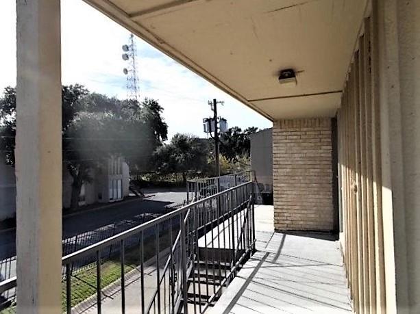 Building Photo - 4524 Amesbury Dr