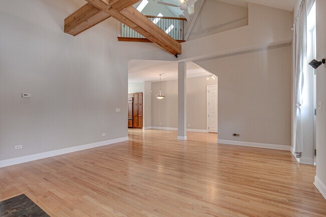 Foto del edificio - 94 Leonard Wood S