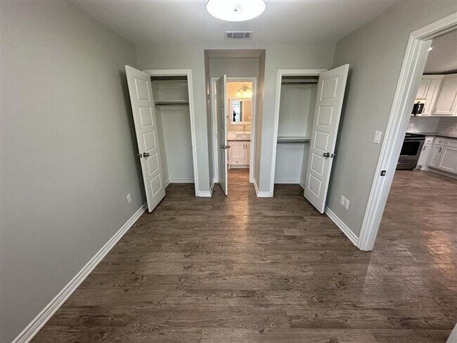 Foto del edificio - 103 Wade St