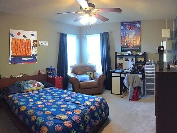 Foto del edificio - 8911 Rainbow Crk