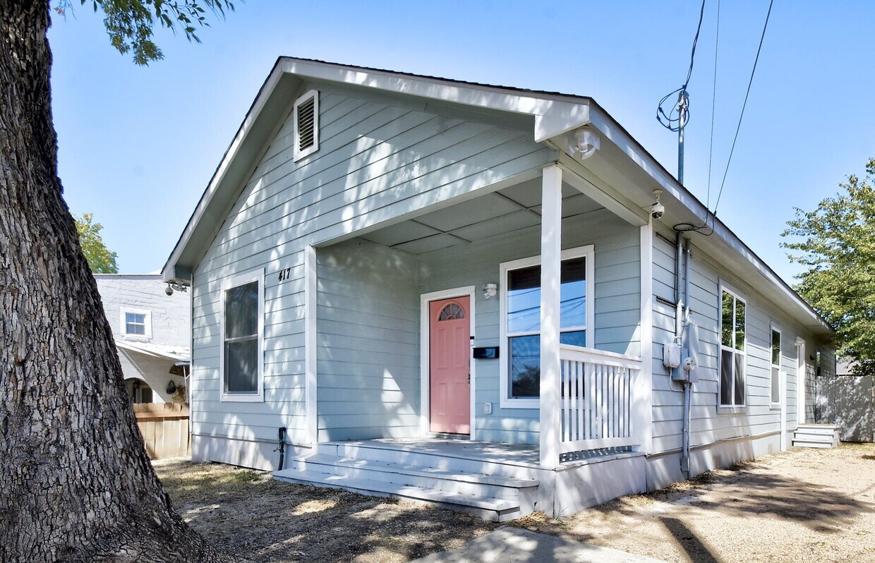 Primary Photo - 417 Odell St