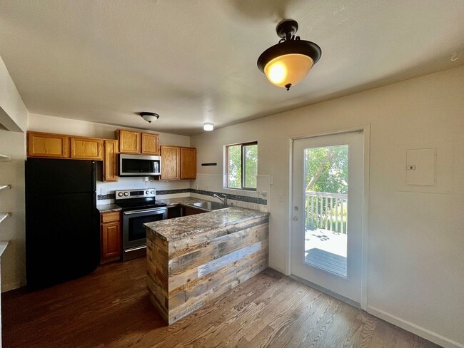 Photo - 1434 Territory Trail Apartment