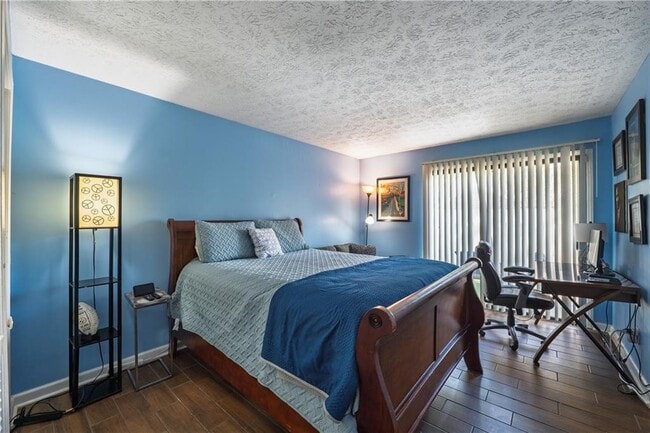 Foto del edificio - 2618 Stoney Creek Rd SE