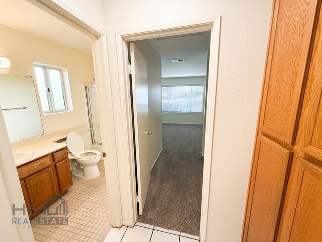 Foto del edificio - 2 Bed, 2 Bath Rental Home in Silverado Gat...