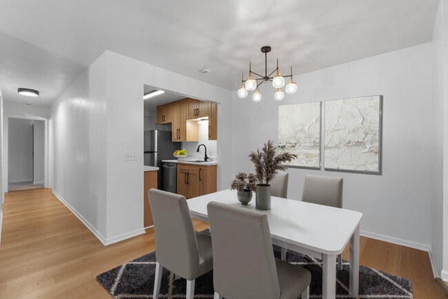 Building Photo - 1933 S 124th St