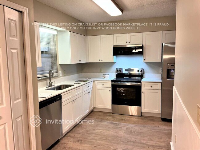 Foto del edificio - 10669 Parliament Pl