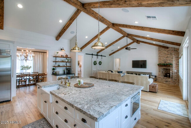 Foto del edificio - 4535 E Calle Ventura