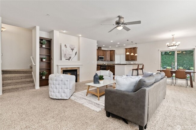 Building Photo - Trails at Tiburon Townhome