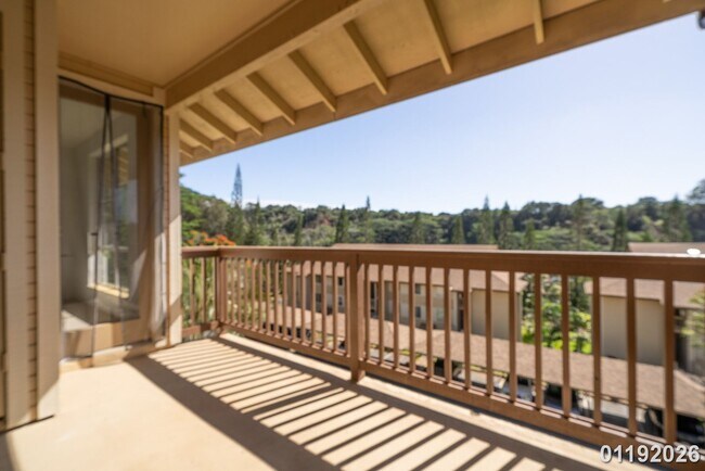 Foto del edificio - 3bd, 2 ba, 2 parking condo at Launani Valley, Mililani