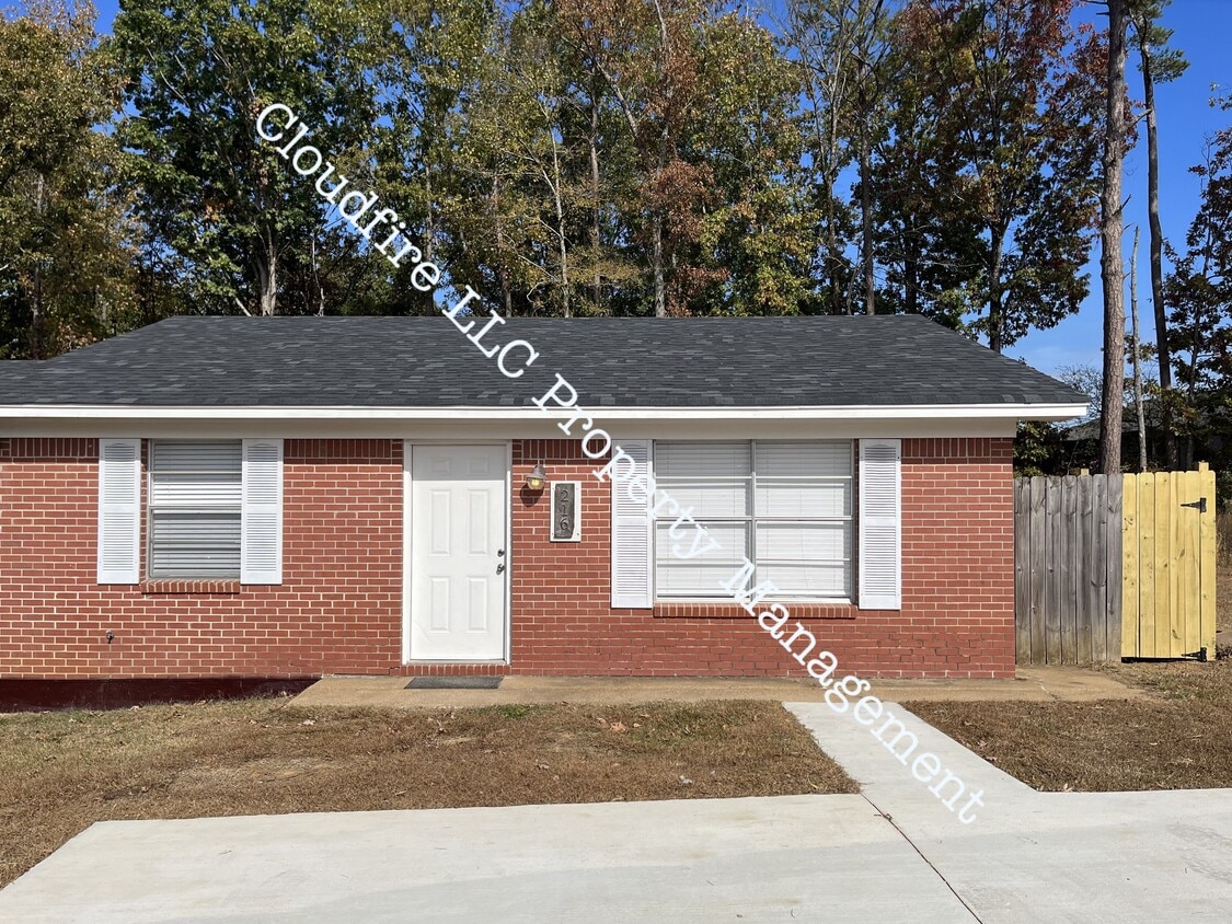 216 James Cir Unit 216, Oxford, MS 38655 Apartments in Oxford, MS