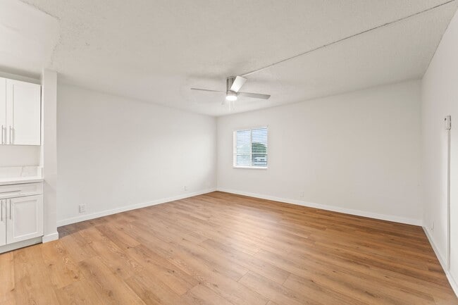 Foto del edificio - 6316 S Vermont Ave