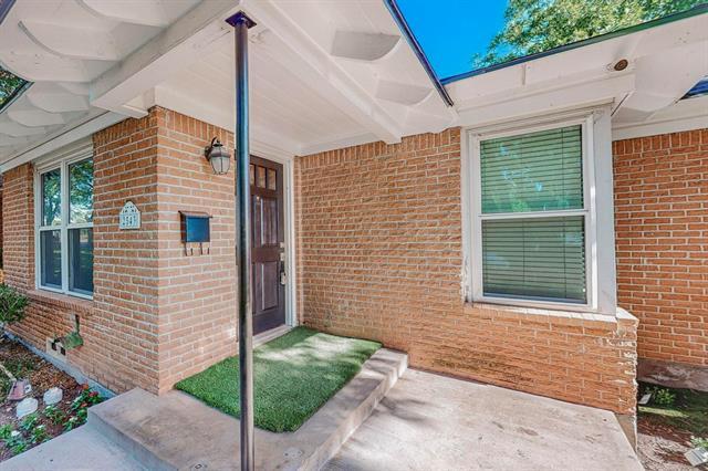 Foto del edificio - 2543 Sunset Ave