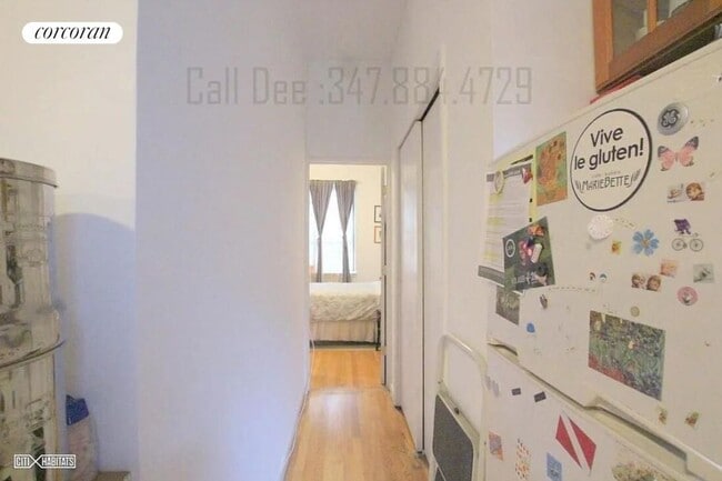 Building Photo - 202 W 81st St