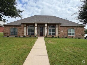Building Photo - 1297 Forest Green Dr