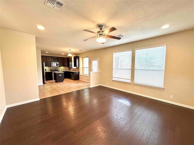 Building Photo - 11601 Harpster Bend