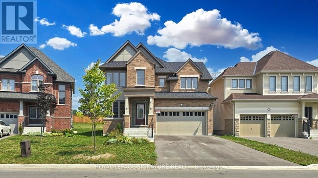 Building Photo - 2592 Stallion Dr