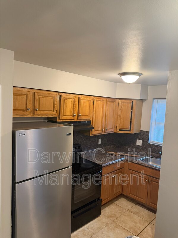 Foto del edificio - 658 Tara Dr