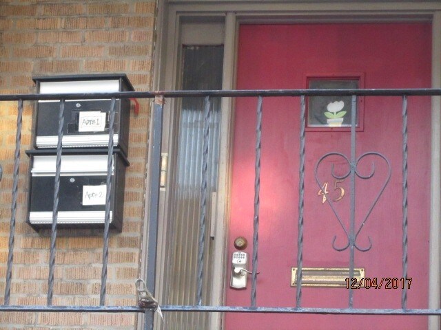Primary Photo - 45 63rd St