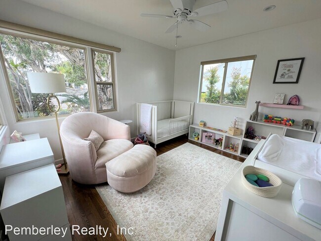Building Photo - 4 br, 3 bath House - 4761 Lomita Dr