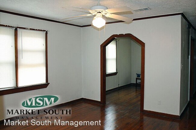 Building Photo - 3 br, 1 bath House - 120 Jenks Street