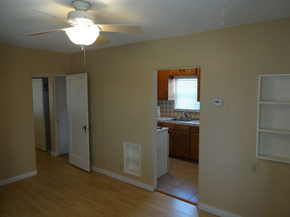 Living Room - 3026 Macaulay St