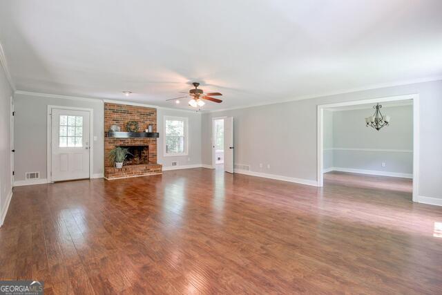 Foto del edificio - 205 Kingswood Dr