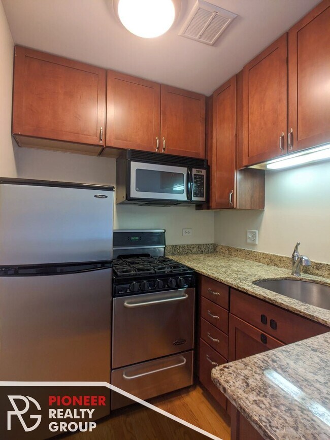 Foto del edificio - 630 W Wrightwood