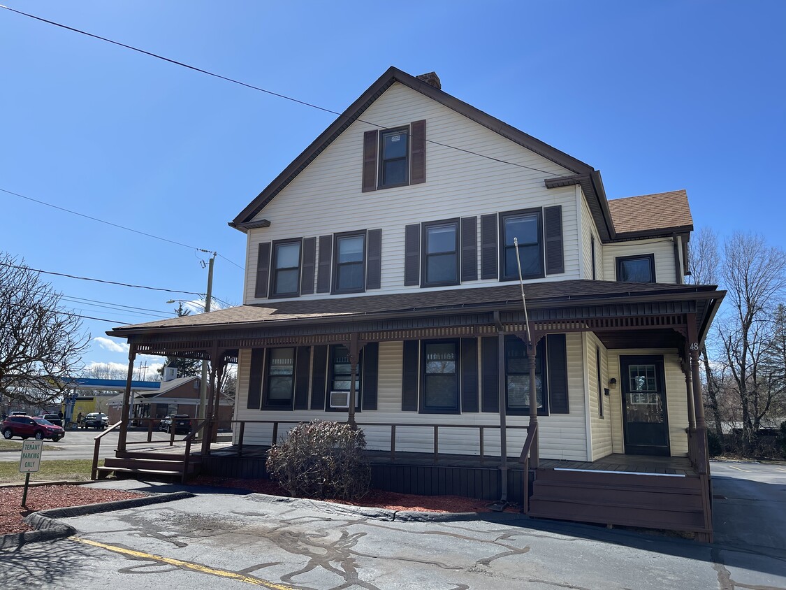 Primary Photo - 48 Enfield St