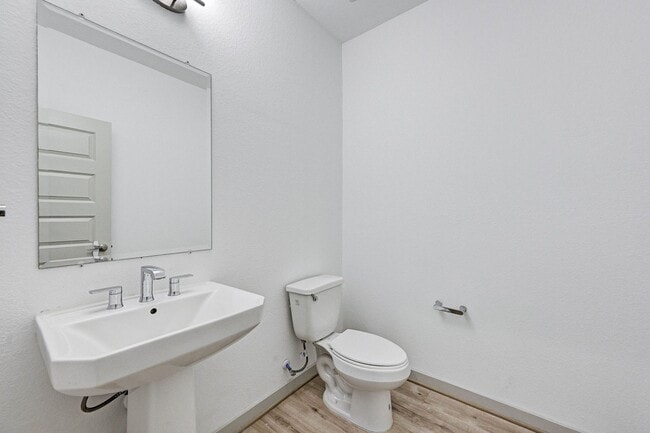 Building Photo - 3323 Polk Crk Dr