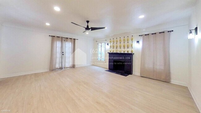 Foto del edificio - 3 br, 2 bath 4plex - 2406 3rd Avenue Unit 2 -