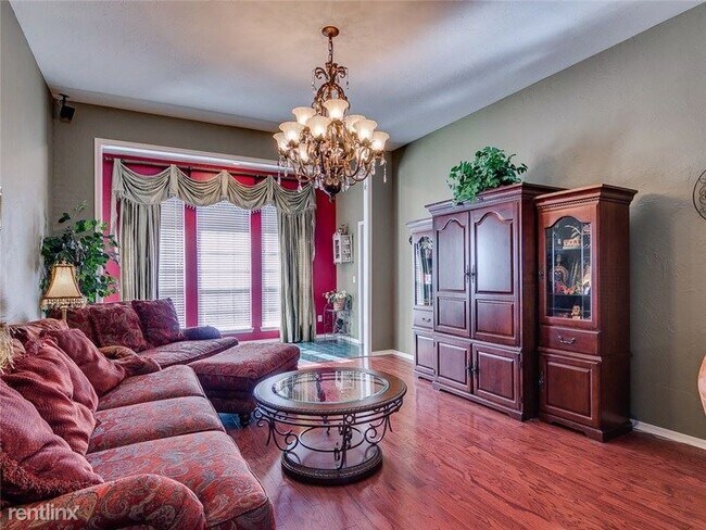 Foto del edificio - 4 br, 2 bath House - 11864 SW 3rd Terrace