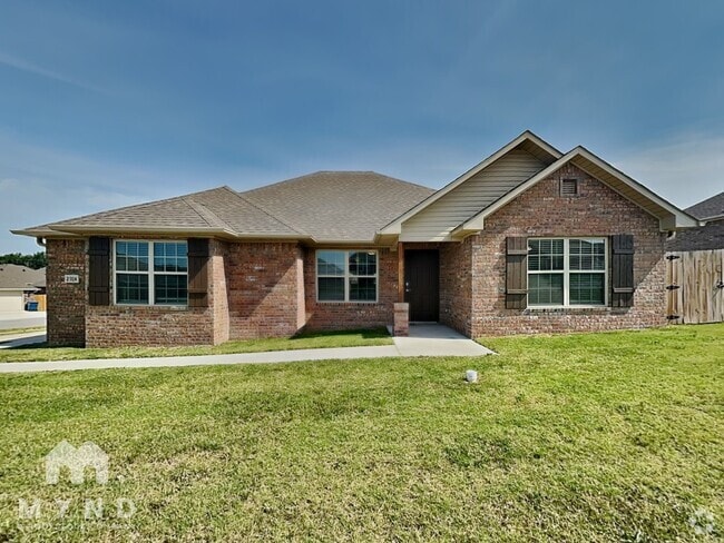 Building Photo - 2104 Misti Woods St