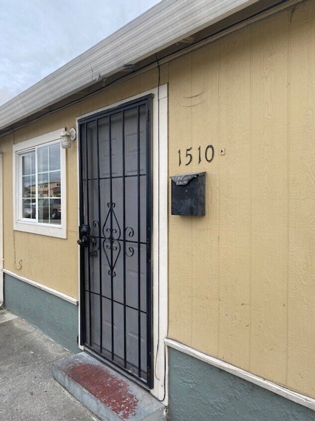 15th Street - 15th Street