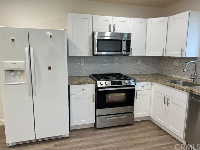 Foto del edificio - 540 Country Club Blvd