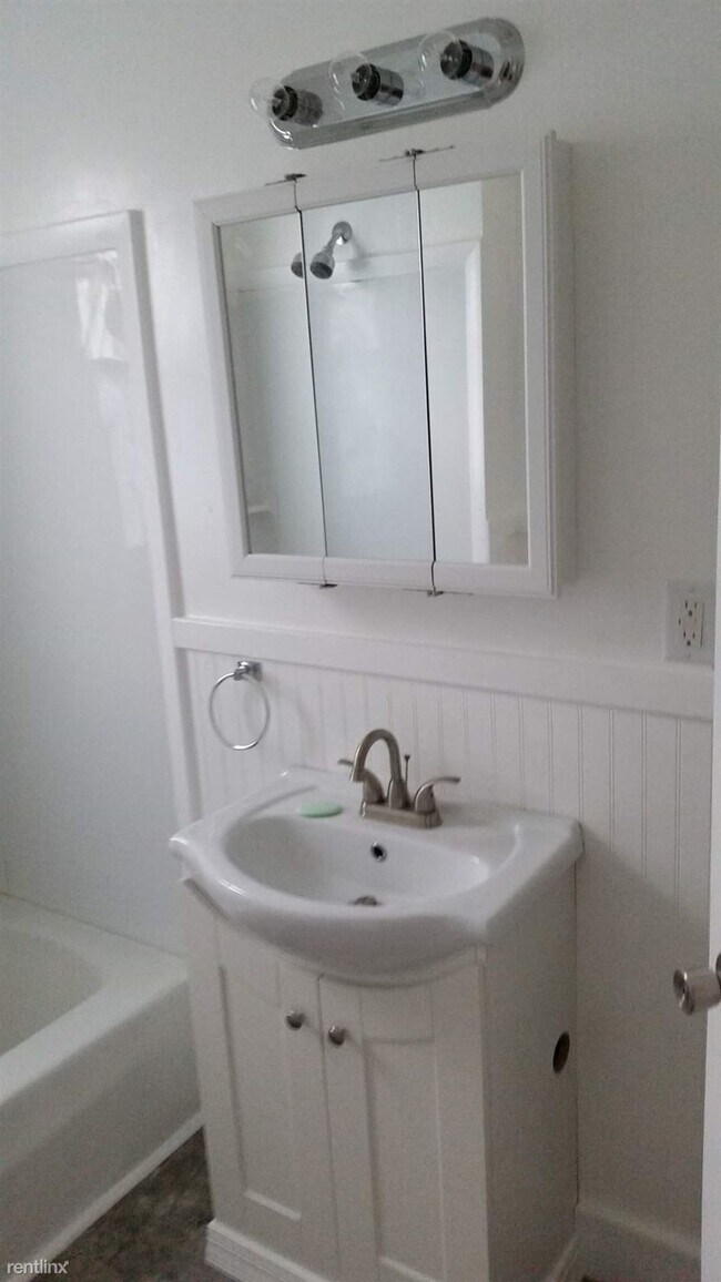 Foto del edificio - 3 br, 1 bath House - 1411 E Chilhowie Ave