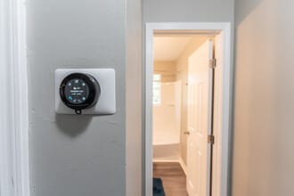 Building Photo - Fully-Furnished Rooms for Rent