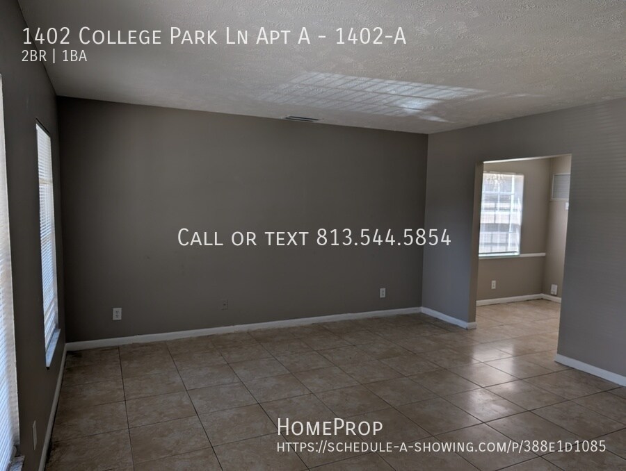 Foto principal - 1402 College Park Ln