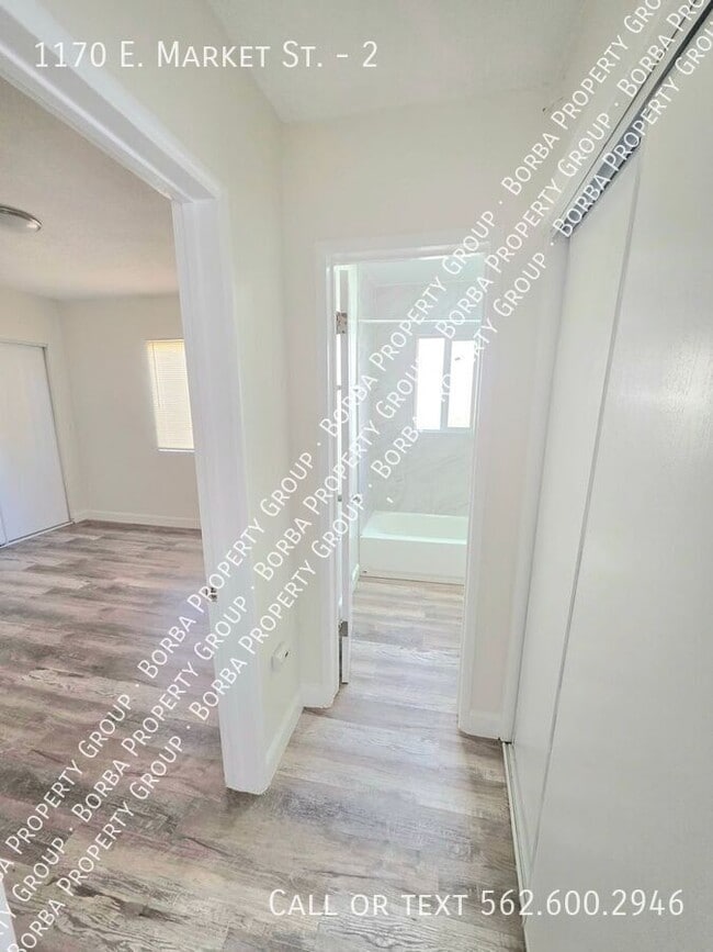 Foto del edificio - 1170 E Market St