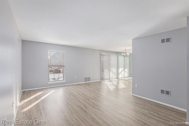 Foto del edificio - 31085 Pheasant Run St