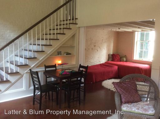 Building Photo - 1303 Burgundy St