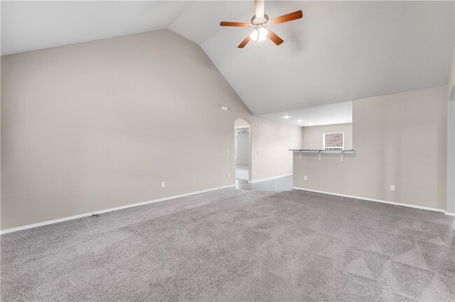 Foto del edificio - 705 SW River Rock St