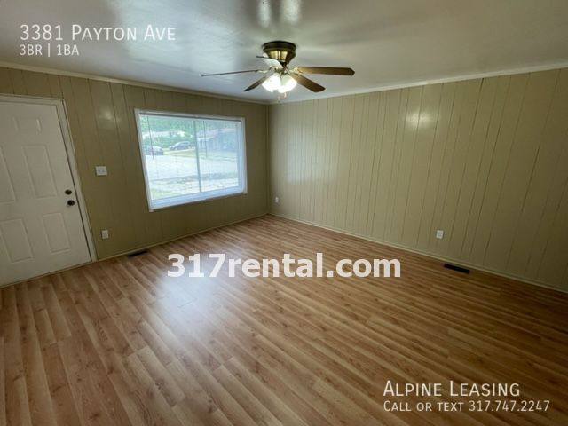 Building Photo - 3/1 with attached garage/workshop combo