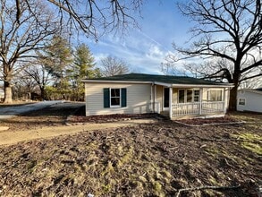 Building Photo - 906 Sappington Bridge Rd