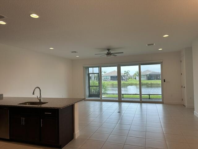 Foto del edificio - 11785 SW Oceanus Blvd