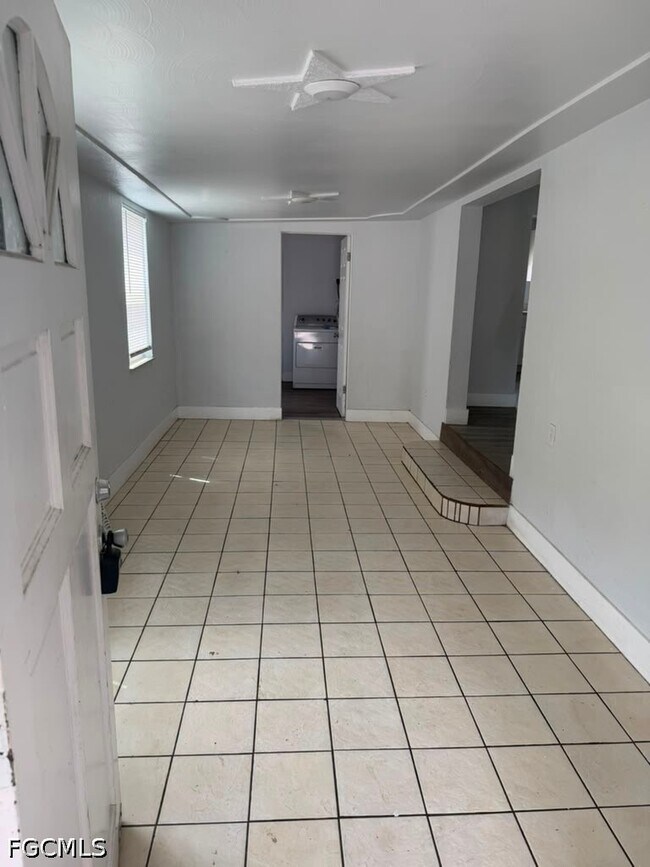 Building Photo - 10800 Orange River Blvd