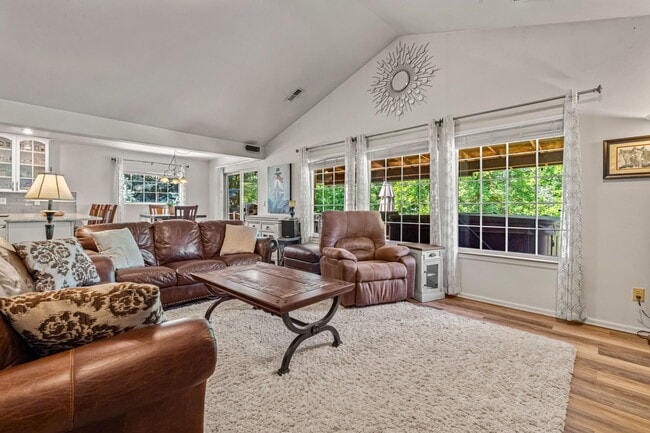 133 N Piedra Caliza - 012 - 2971 Mumbarto Ave