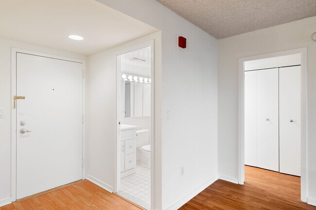 Foto del edificio - 200 Lombard St