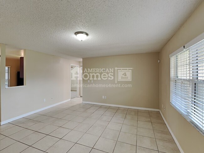 Foto del edificio - 1065 Bridlewood Way