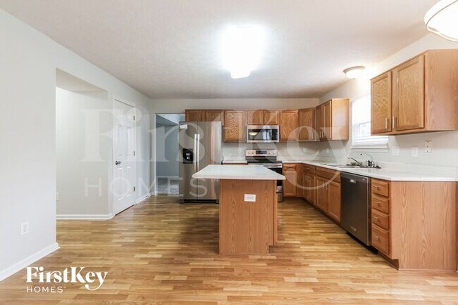 Building Photo - 6262 Saddletree Drive