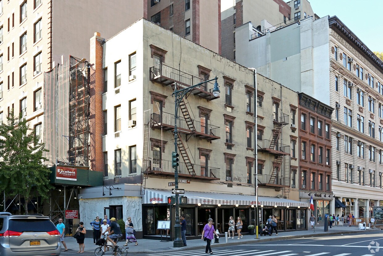 Primary Photo - 240 Columbus Ave